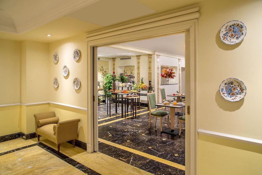 Donna Laura Palace 4* Roma