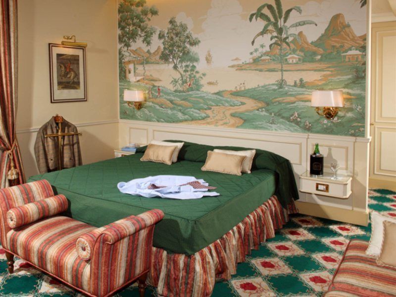 Donna Laura Palace By Omnia 4* Rom