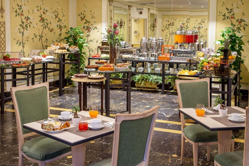 Donna Laura Palace Hotel