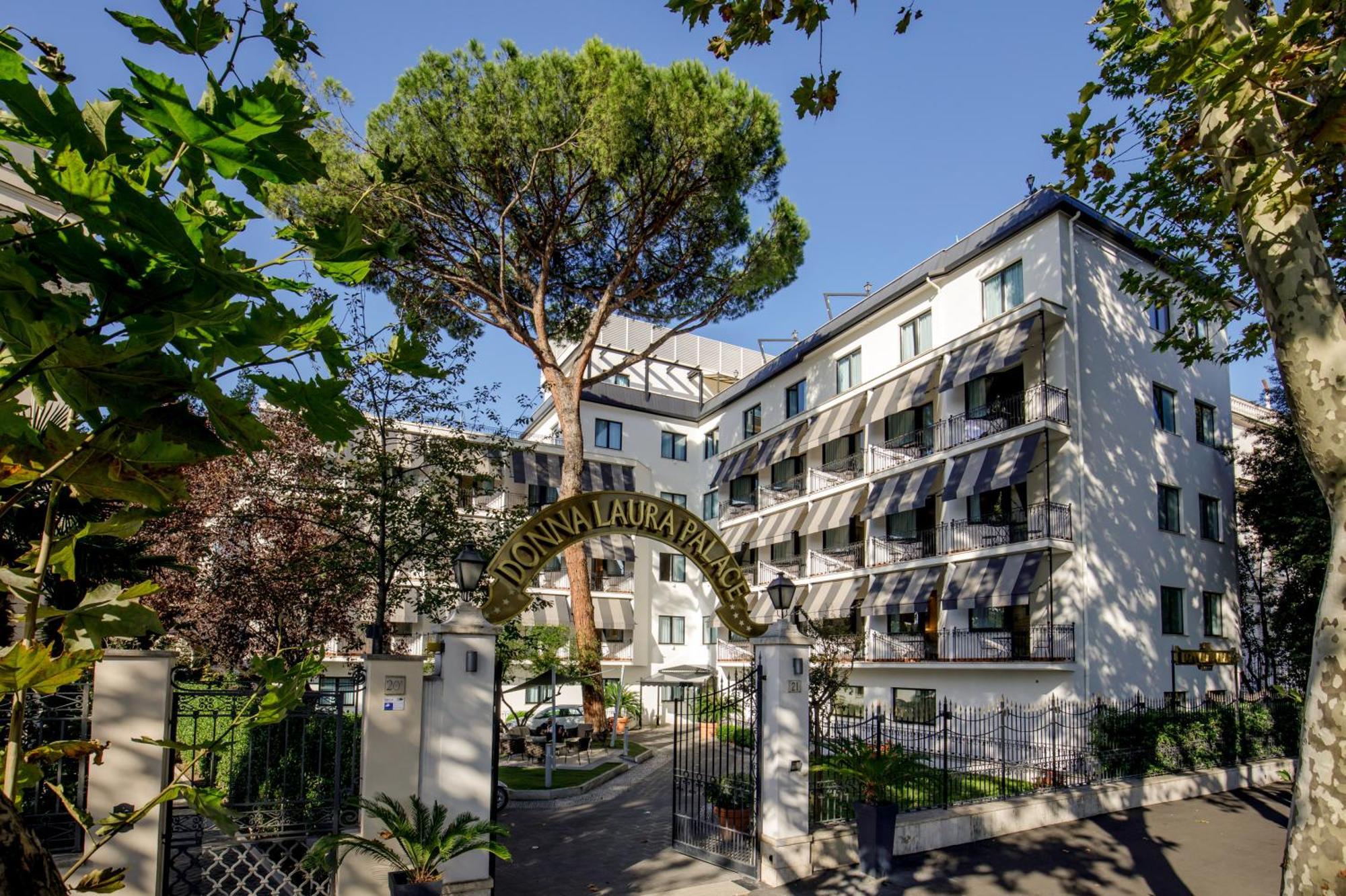 Donna Laura Palace Hotel