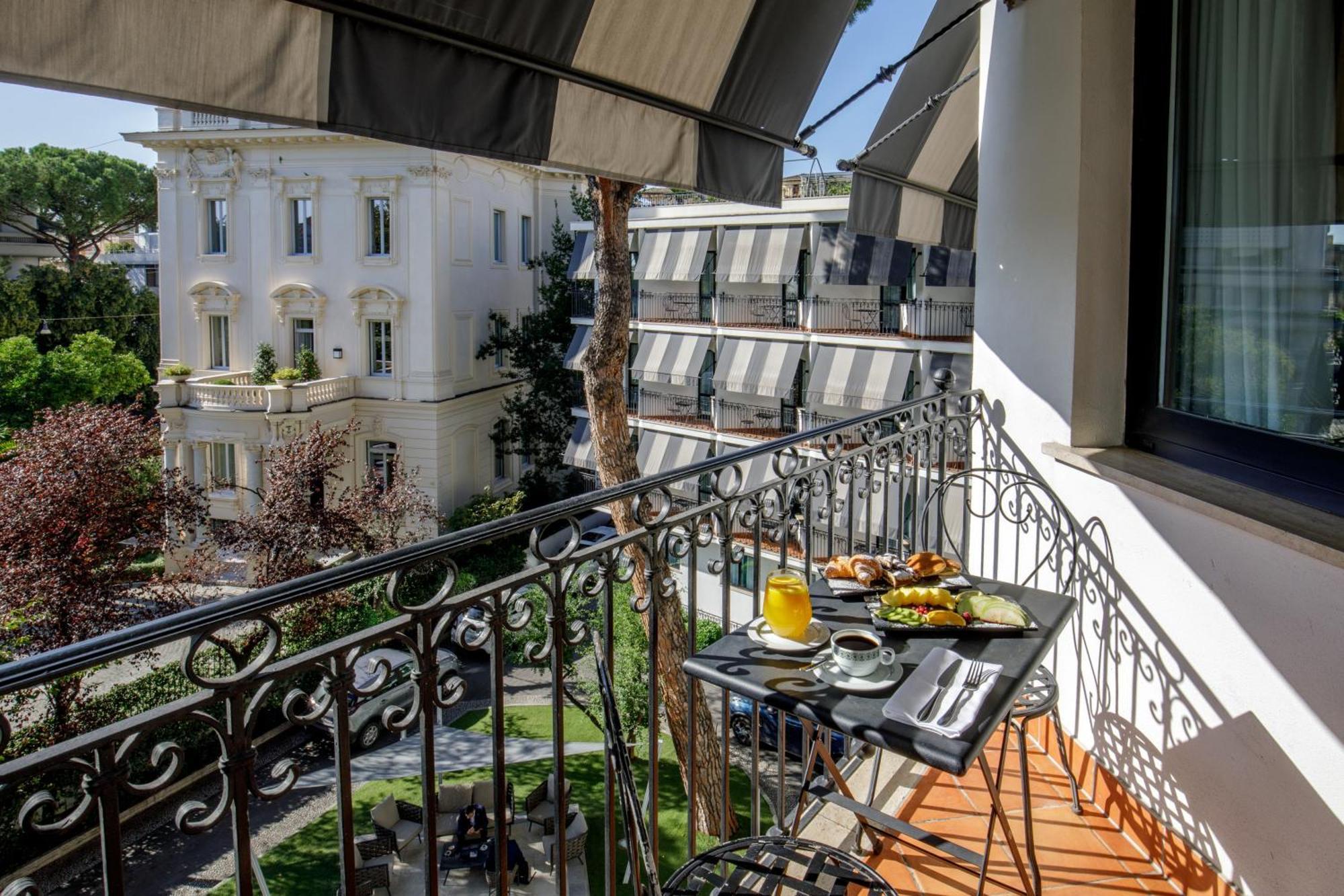 Hotel Donna Laura Palace